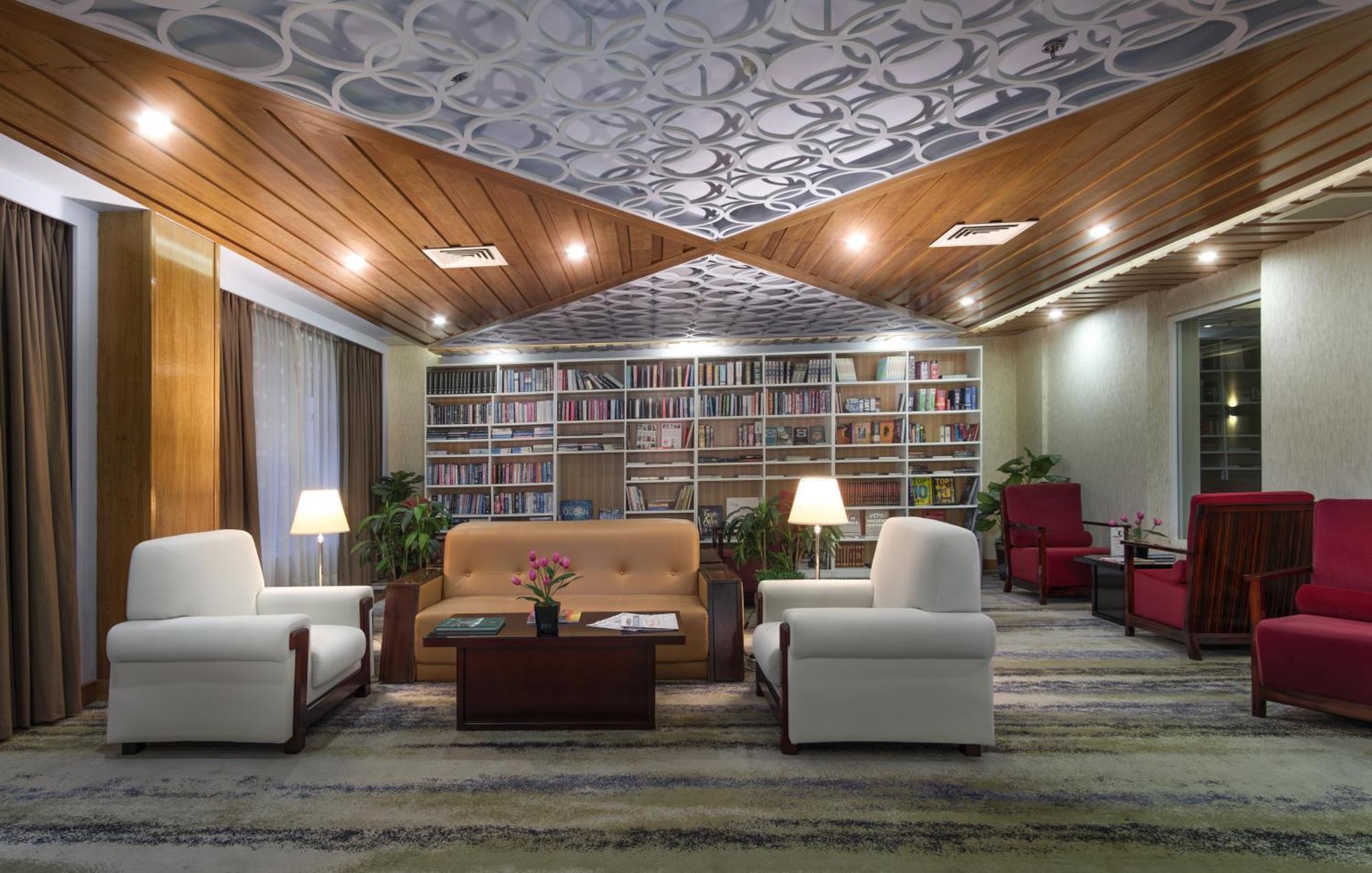 Grand Sultan Tea Resort & Golf 斯里曼加尔乌帕齐拉 外观 照片