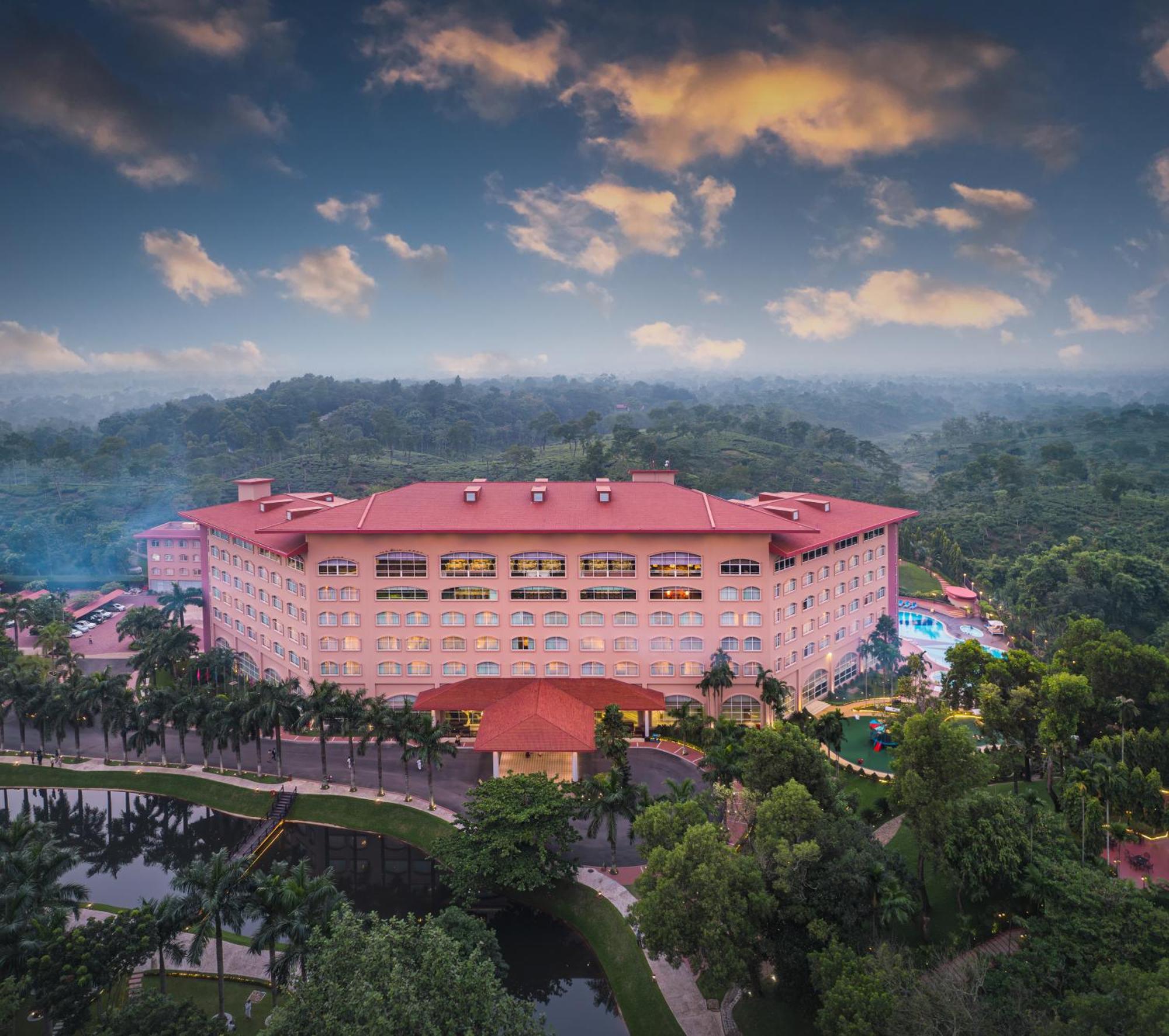 Grand Sultan Tea Resort & Golf 斯里曼加尔乌帕齐拉 外观 照片