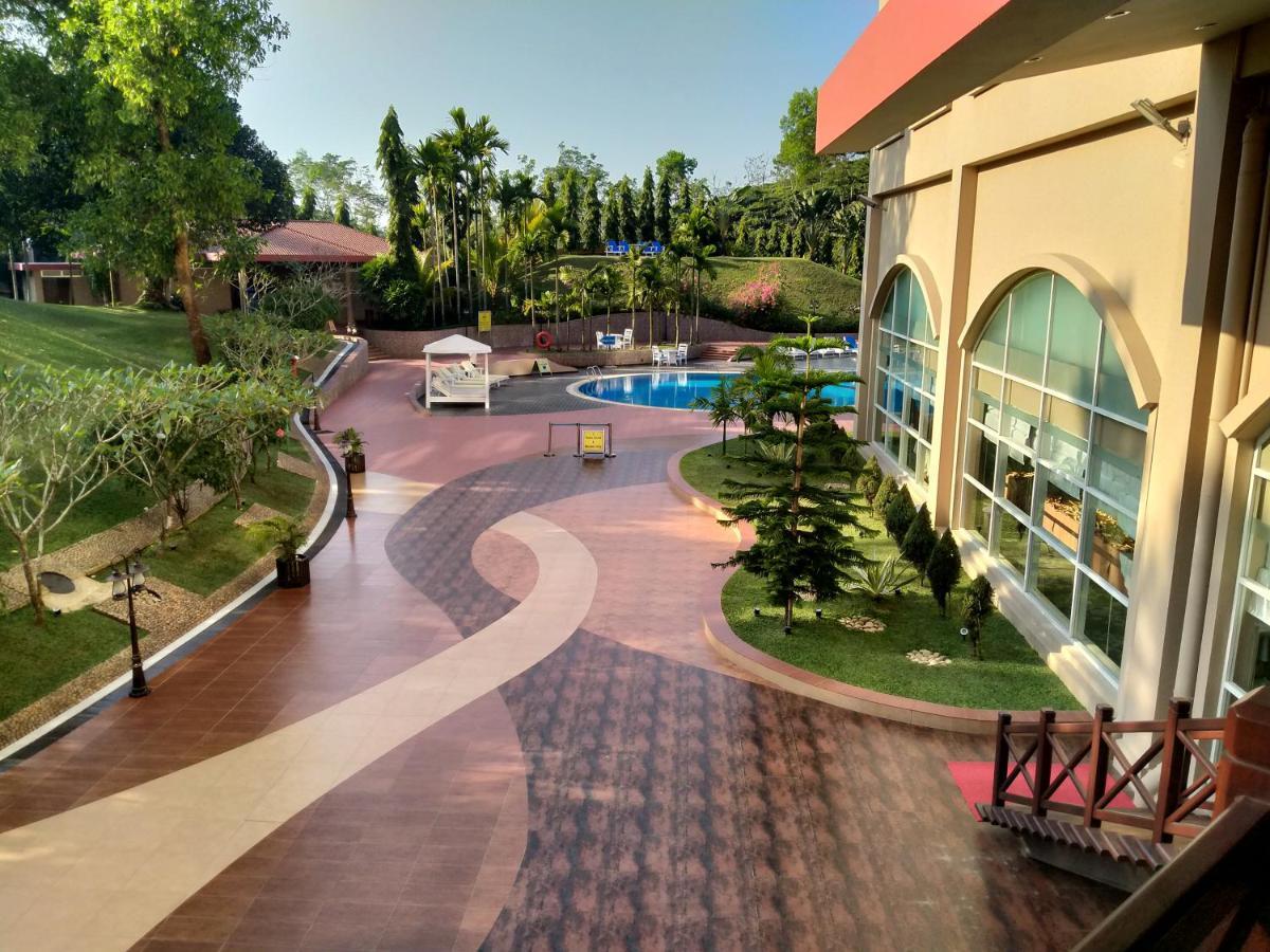 Grand Sultan Tea Resort & Golf 斯里曼加尔乌帕齐拉 外观 照片